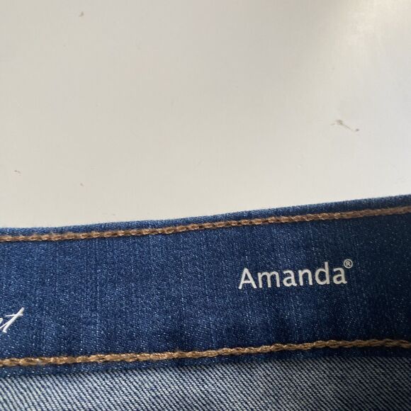 Gloria Vanderbilt Capri Jeans Womens Plus Size 18 Amanda Blue Stretch Straight - Picture 7 of 8